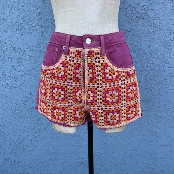 wild fable Pants - Crochet Jean Shorts Size 2 Super High Rise granny square